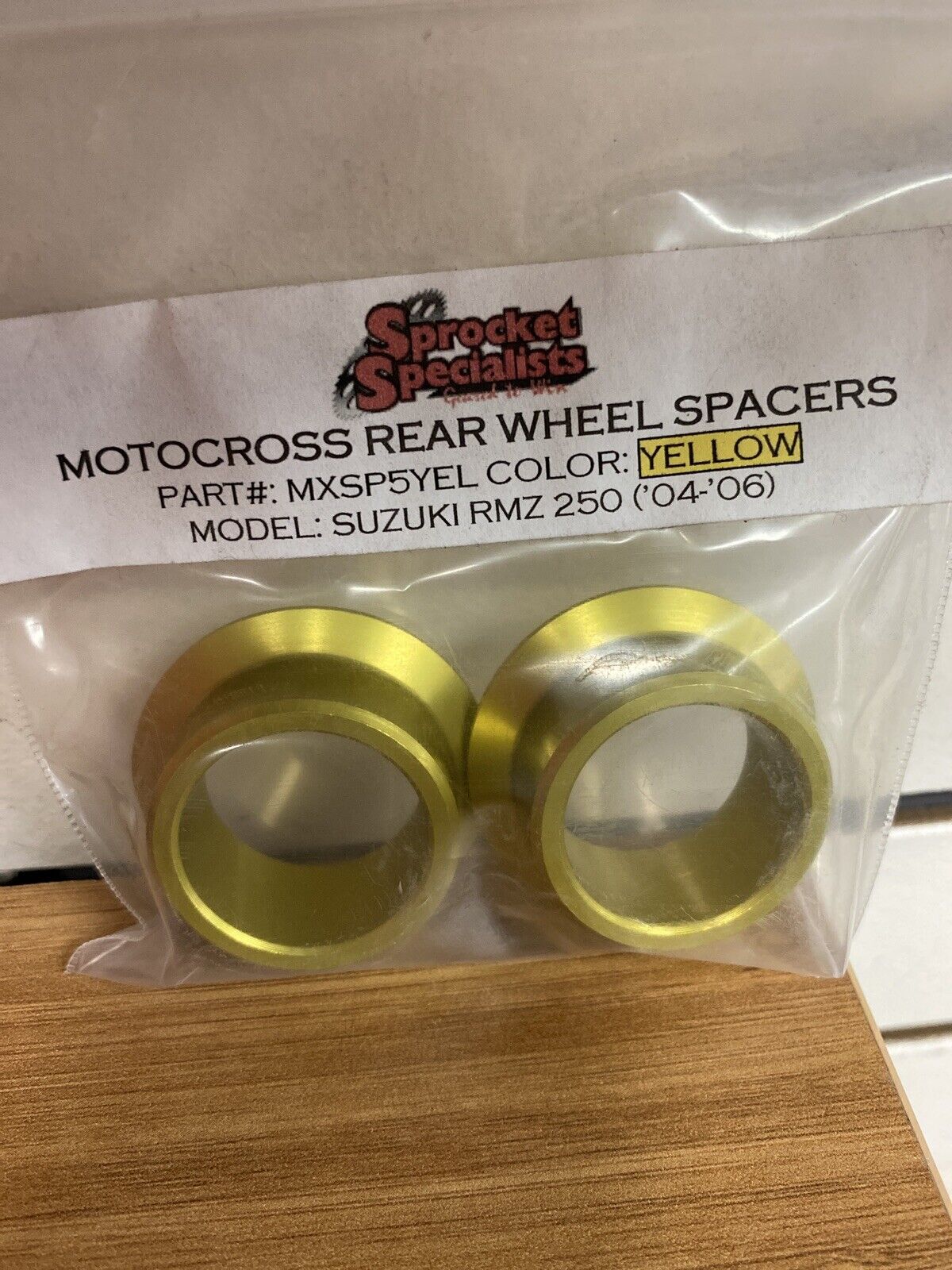 Rear Wheel Hub Spacers For Suzuki RMZ250 2004-2006 RMZ450 2005 RMX450Z Dirt Bike